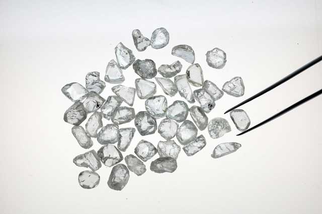 De-Beers-Diamants-Bruts
