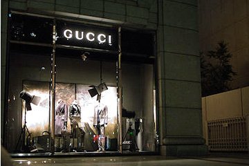 Kering Gucci