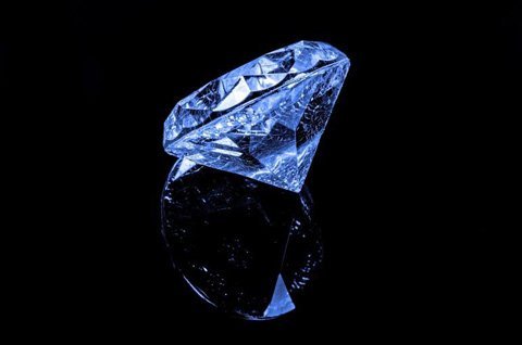 planètes en diamant