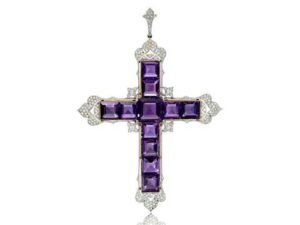Princesse Diana Attallah Cross