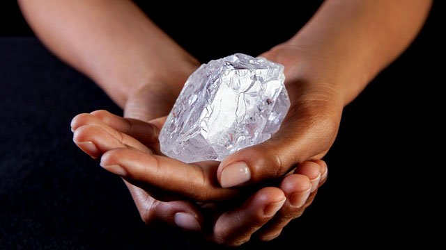 plus-gros-diamant-lesedi-la-rona1